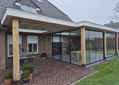 Eiken Veranda met Standaard- en Steellook glazen schuifdeuren 7 Ledeacker