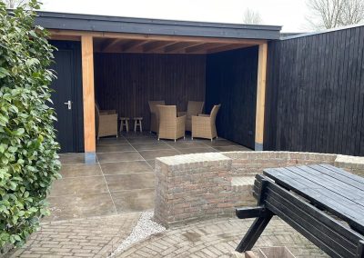 Douglas Overkapping met balken plafond Gemert 44